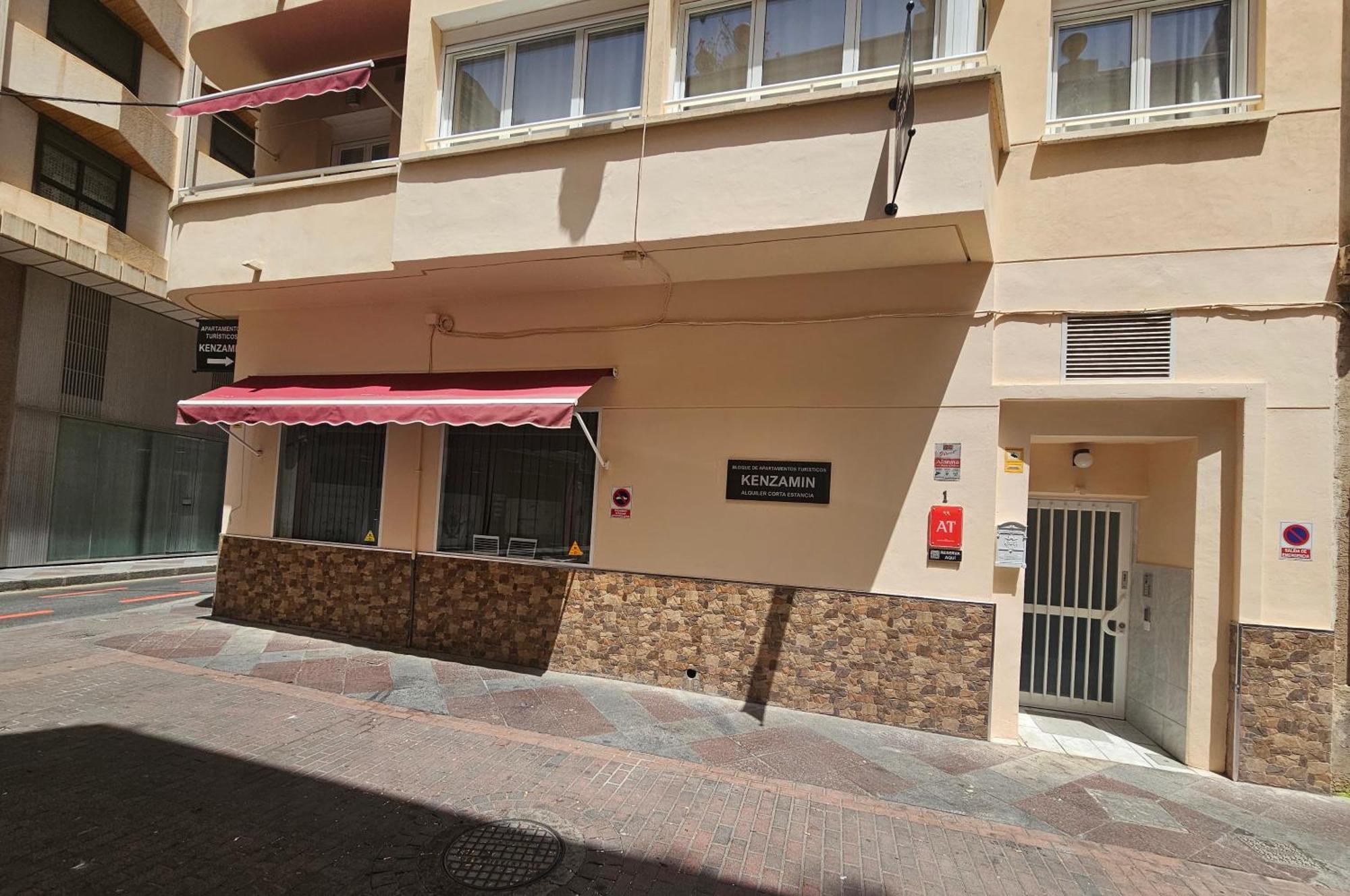 Apartamentos Turisticos Kenzamin Alicante Exterior photo